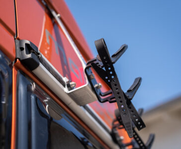 PUSHrack Plus arm for panel vans with roof windows – spacer to prevent contact with the handlebars